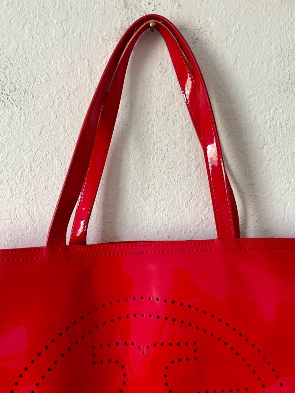 Tory Burch Ella Red Patent Leather Canvas Monogram Large Bag Tote Gold - Picture 6 of 16